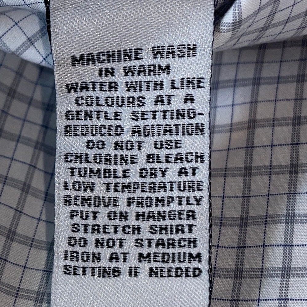 Forsyth Of Canada Mens Non Iron Tailored Fit Dress Shirt Size Large - Picture 7 of 7